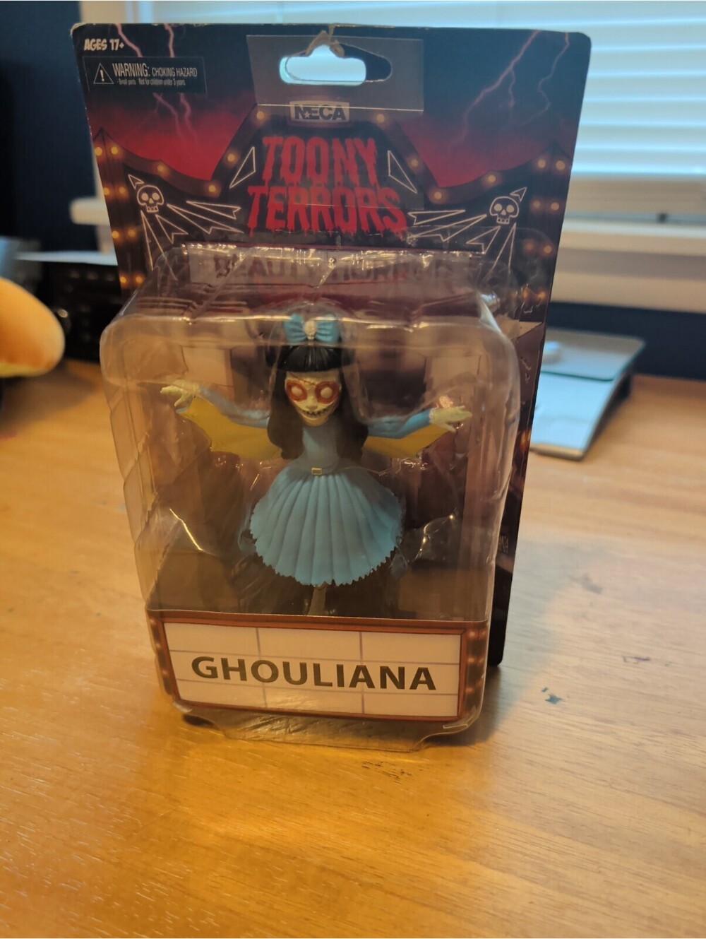 NECA Toony Terrors Ghouliana Beauty of Horror 6in Figure NEW SEALED